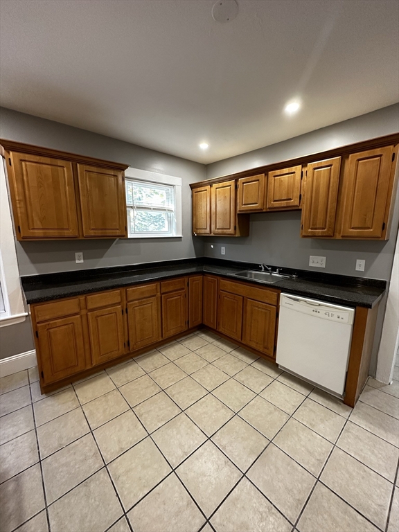 2-4 Ogden Street, Unit 1 Boston, MA 02124 - Photo 9 of 16