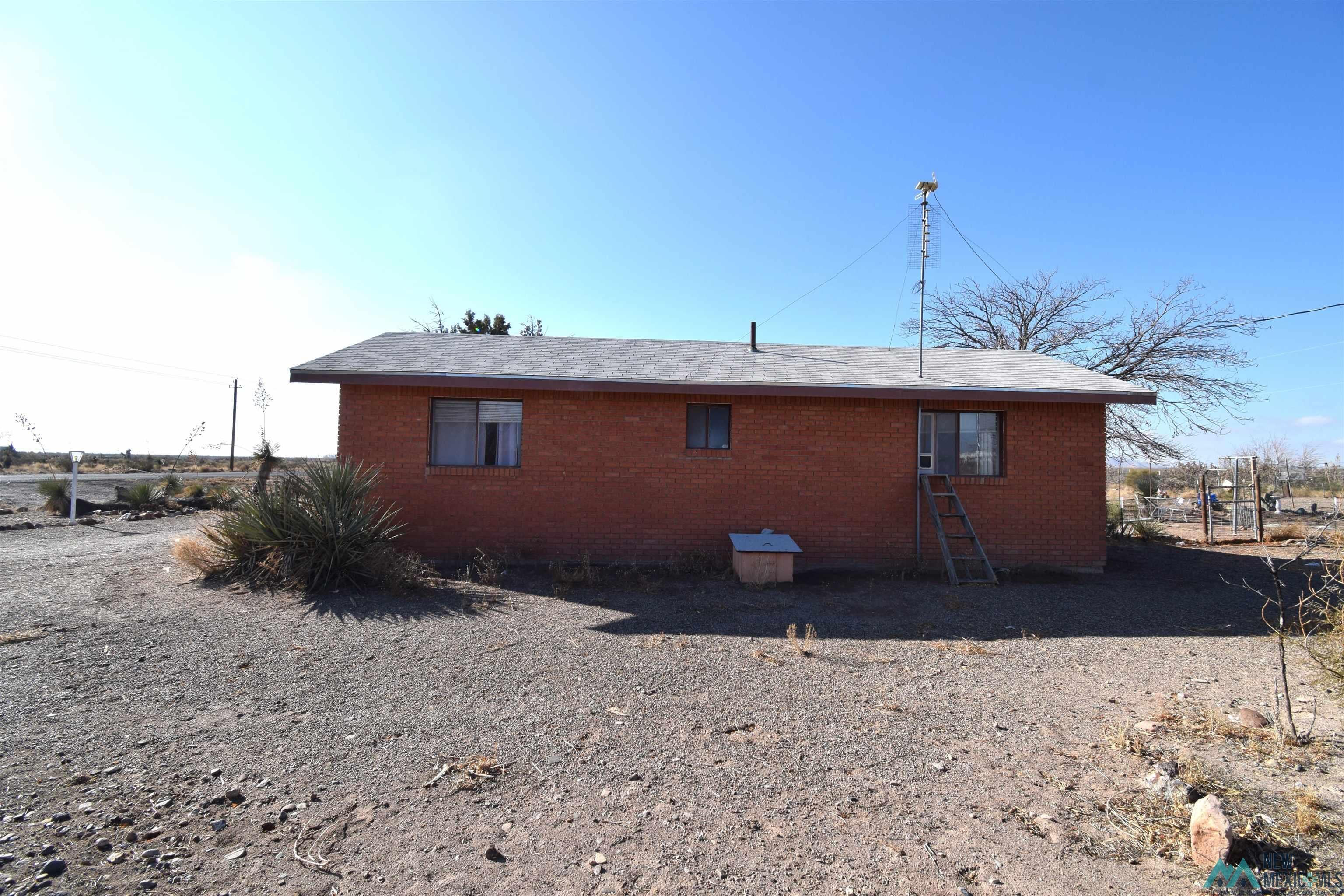 1865 Sunshine Road Southwest Deming, NM 88030 - Photo 30 of 35 Gallery Image 30