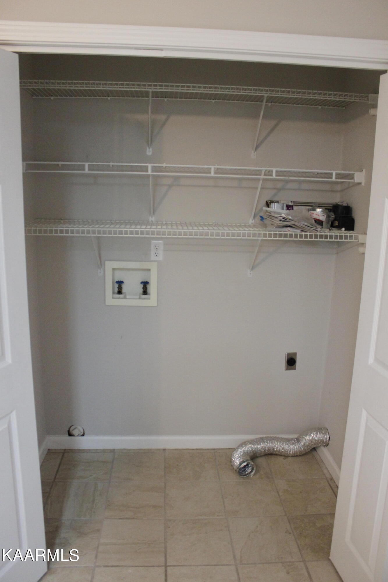 7709 Cotton Patch Road Corryton, TN 37721 - Photo 6 of 15 Laundry Room