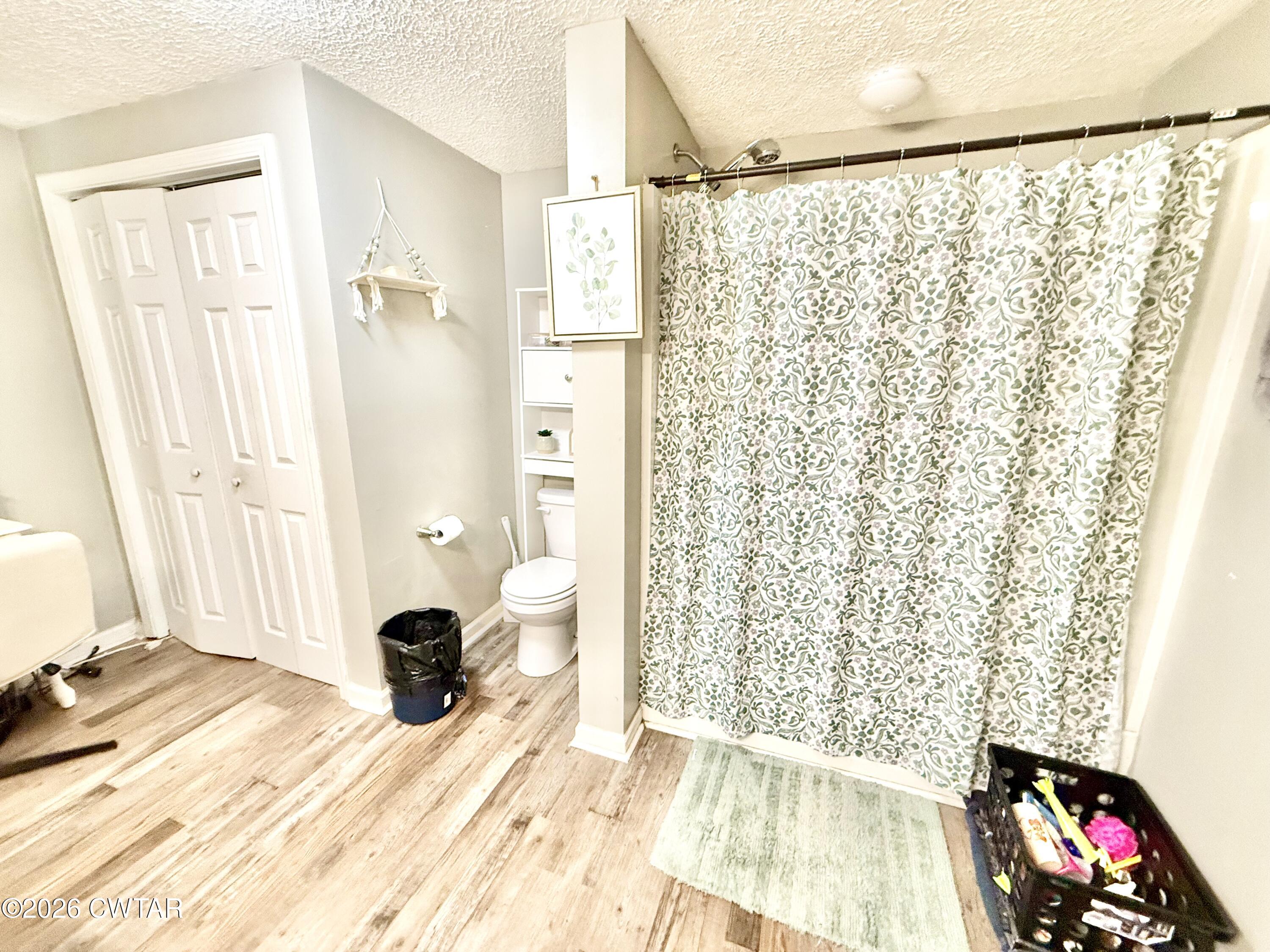 88 Wilkinstown Road Parsons, TN 38363 - Photo 29 of 47 Hall Bathroom