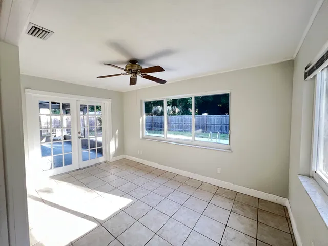 $3,100 | 540 South Manor Drive, Stuart, FL 34994