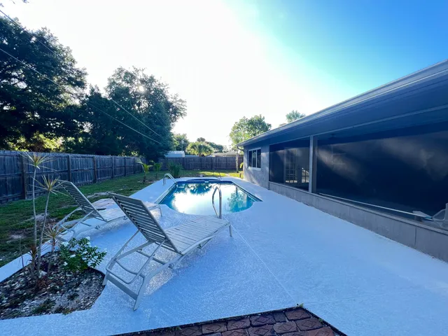 $3,100 | 540 South Manor Drive, Stuart, FL 34994