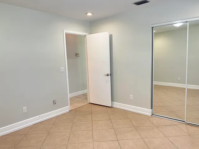 $3,100 | 540 South Manor Drive, Stuart, FL 34994