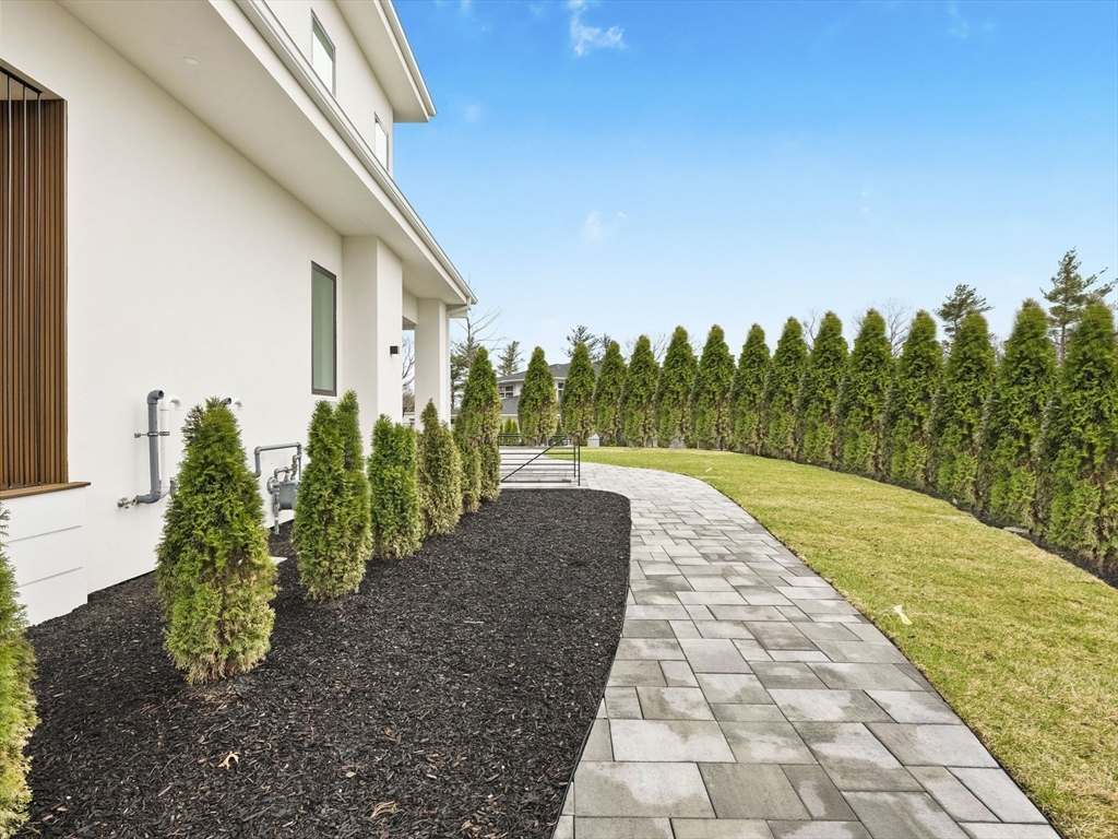 225 Walnut Street Saugus, MA 01906 - Photo 39 of 42 a view of an outdoor space