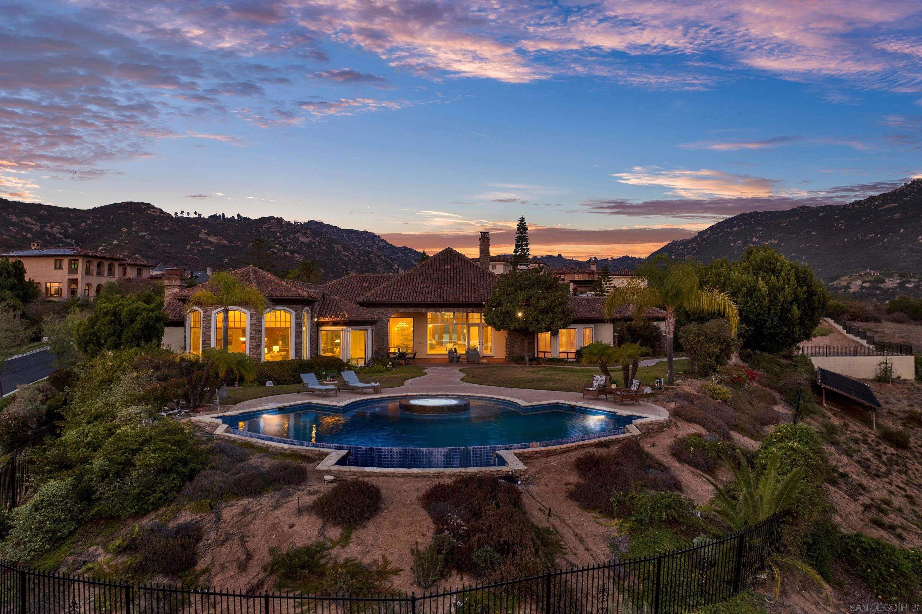 14425 Cheyenne Trail Poway, CA 92064 - Photo 4 of 75