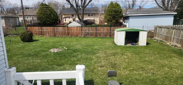 $295,000 | 424 Mark Avenue, Glendale Heights, IL 60139