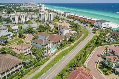 $2,000,000 | 12 St Barts Bay, Destin, FL 32541