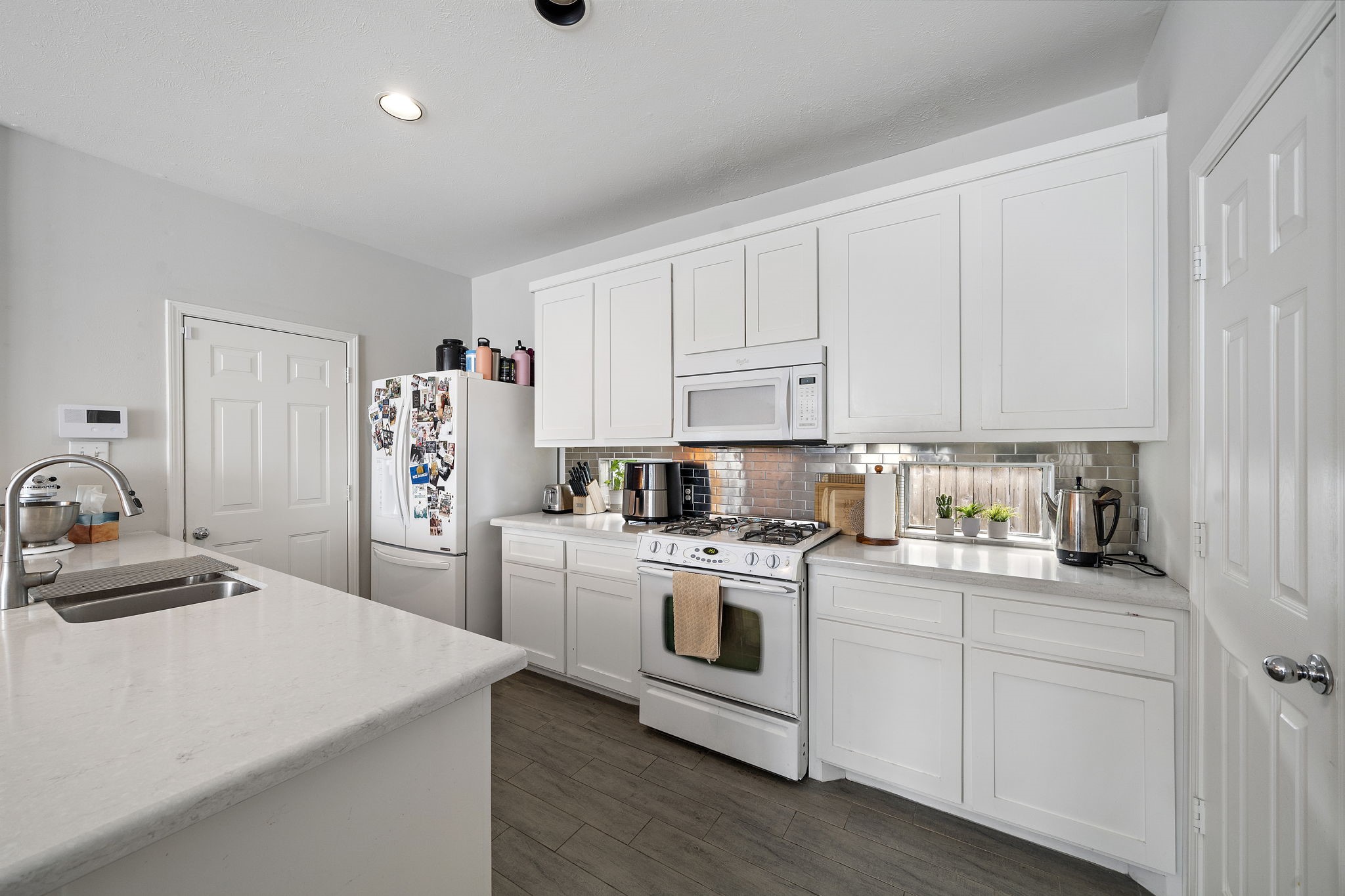 2915 Chenevert Street Houston, TX 77004 - Photo 4 of 15
