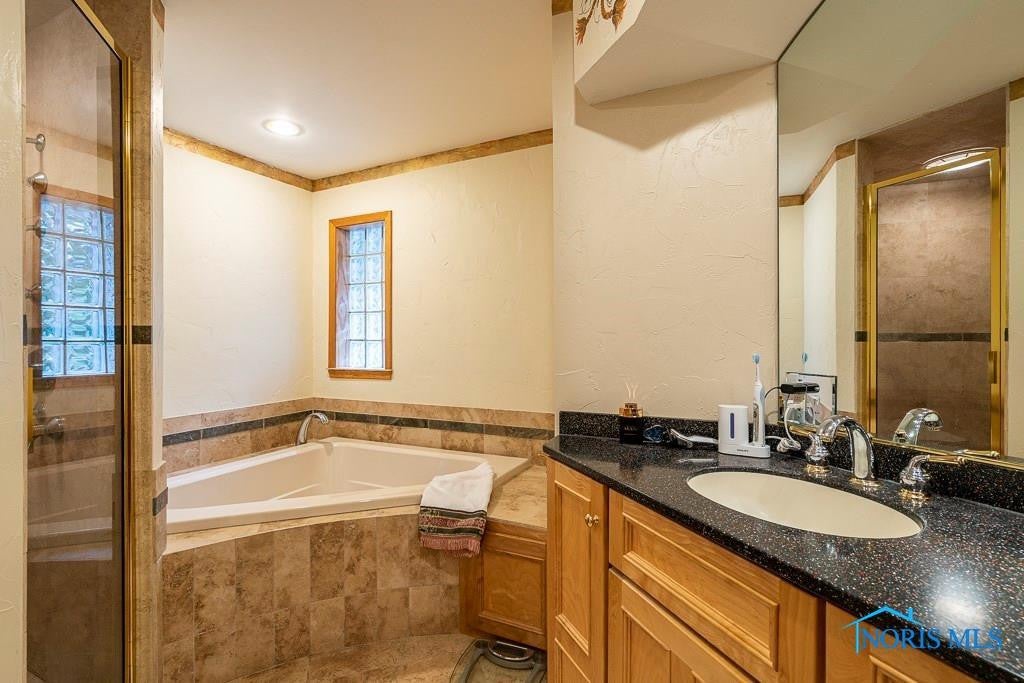 4205 Sheraton Road Toledo, OH 43606 - Photo 27 of 46 Gallery Image 27