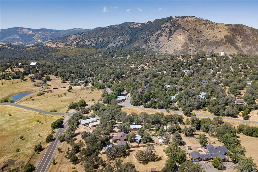 2325 Banner Road Julian, CA 92036 - Photo 22 of 25 Gallery Image 22