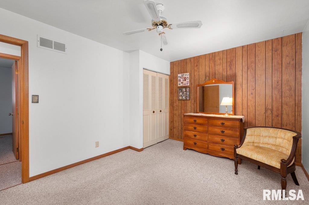 513 12th Avenue Hampton, IL 61256 - Photo 17 of 35