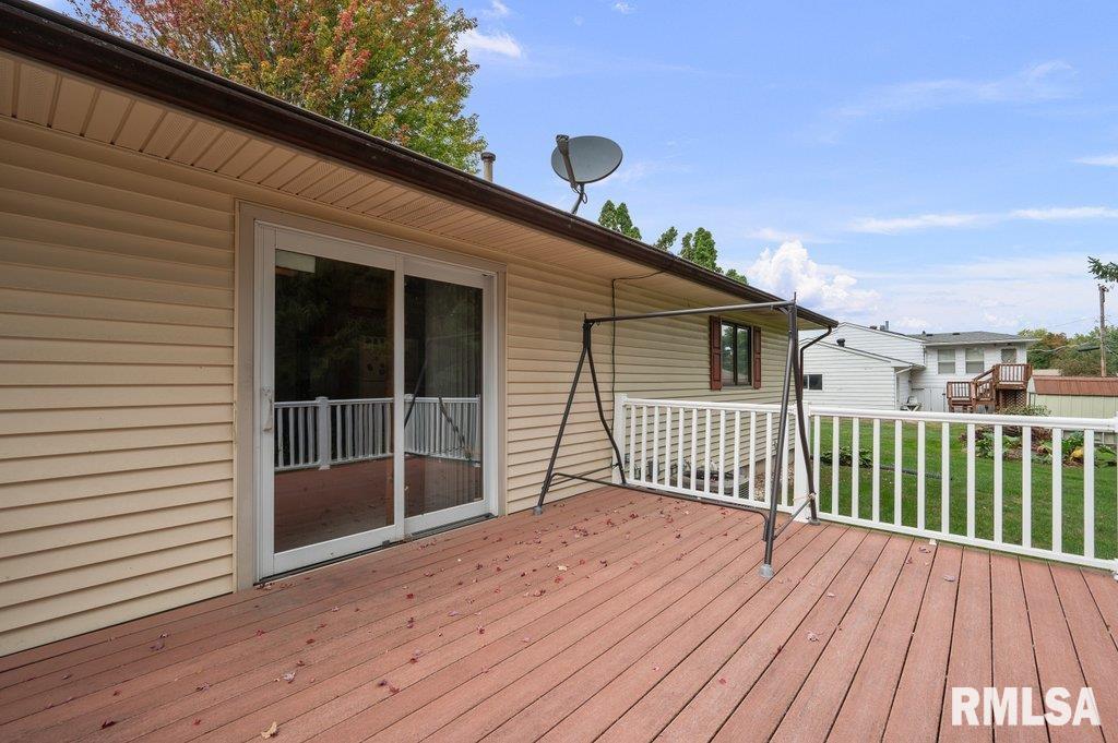 513 12th Avenue Hampton, IL 61256 - Photo 28 of 35