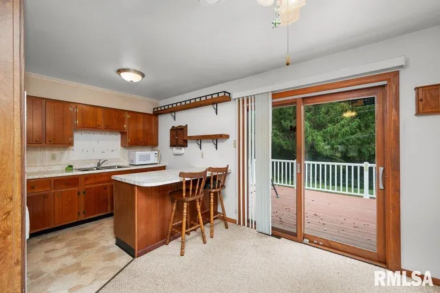 $175,000 | 513 12th Avenue, Hampton, IL 61256