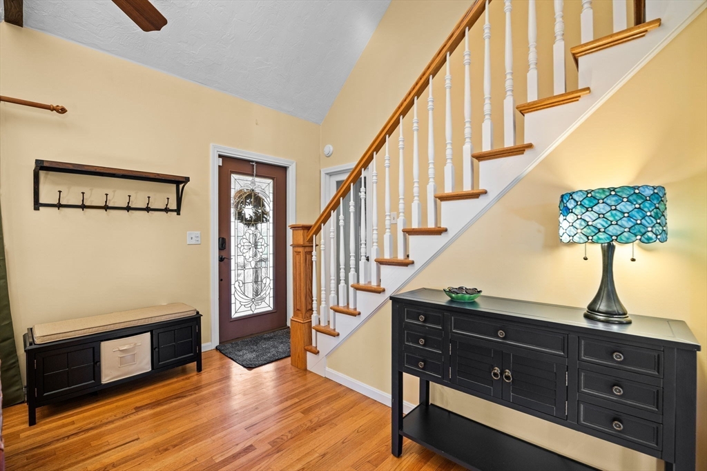 34 Mount Street Wrentham, MA 02093 - Photo 21 of 42