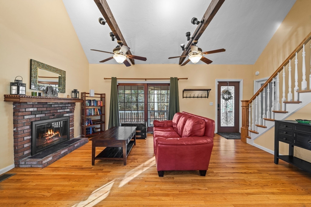 34 Mount Street Wrentham, MA 02093 - Photo 23 of 42