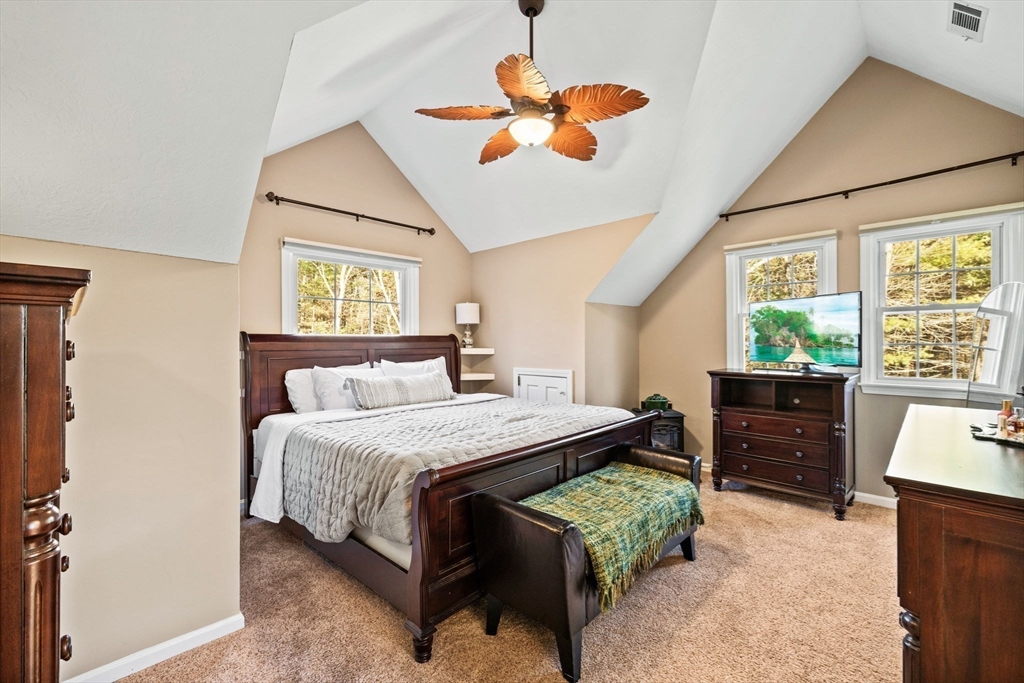 34 Mount Street Wrentham, MA 02093 - Photo 27 of 42