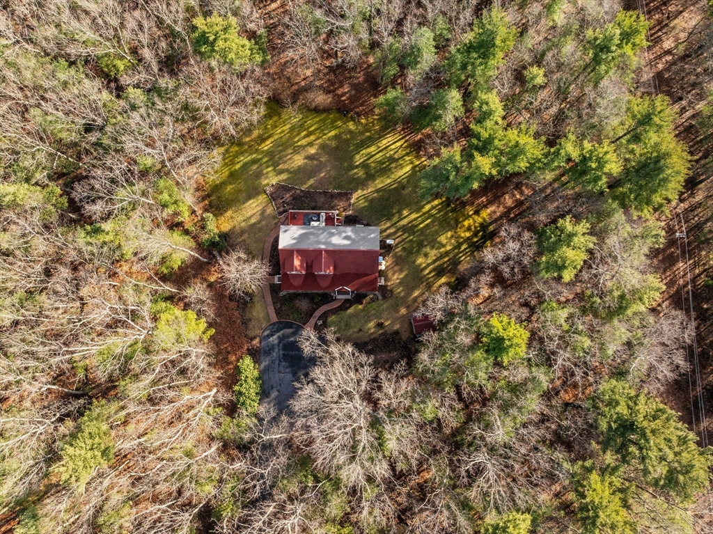 34 Mount Street Wrentham, MA 02093 - Photo 5 of 42