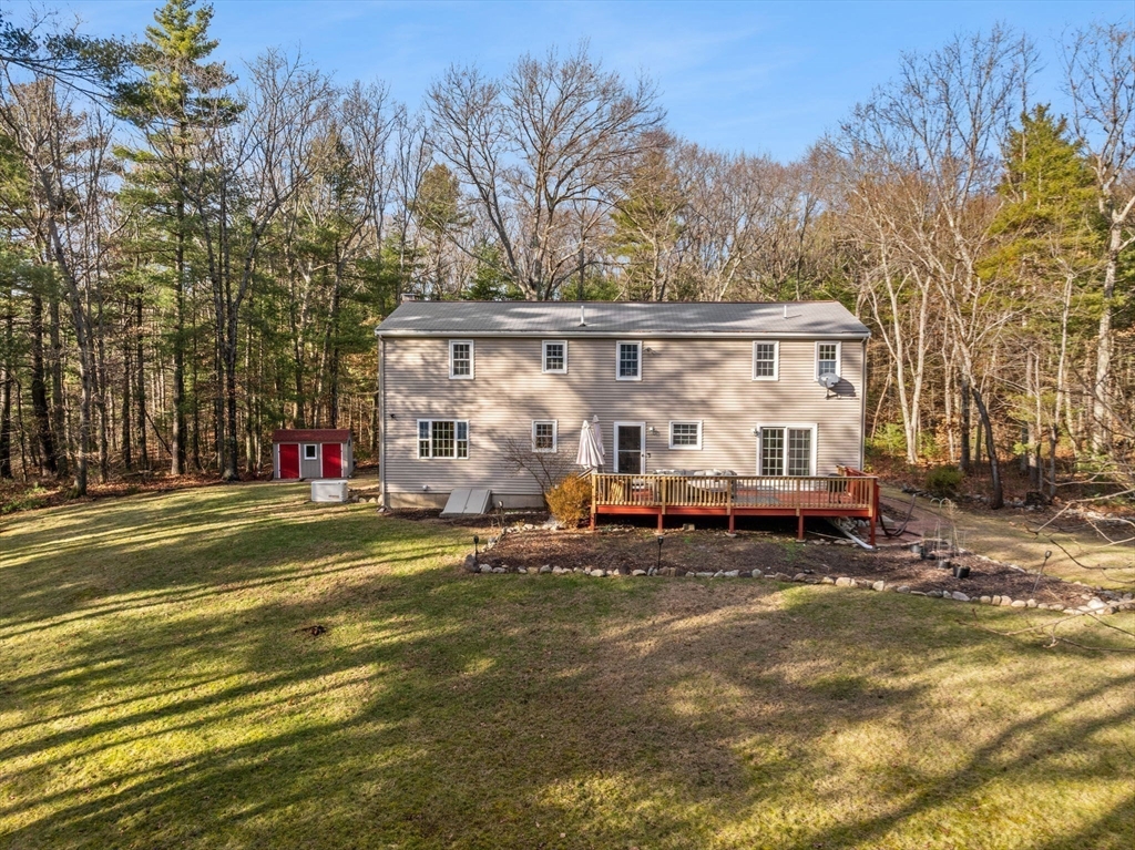 34 Mount Street Wrentham, MA 02093 - Photo 8 of 42