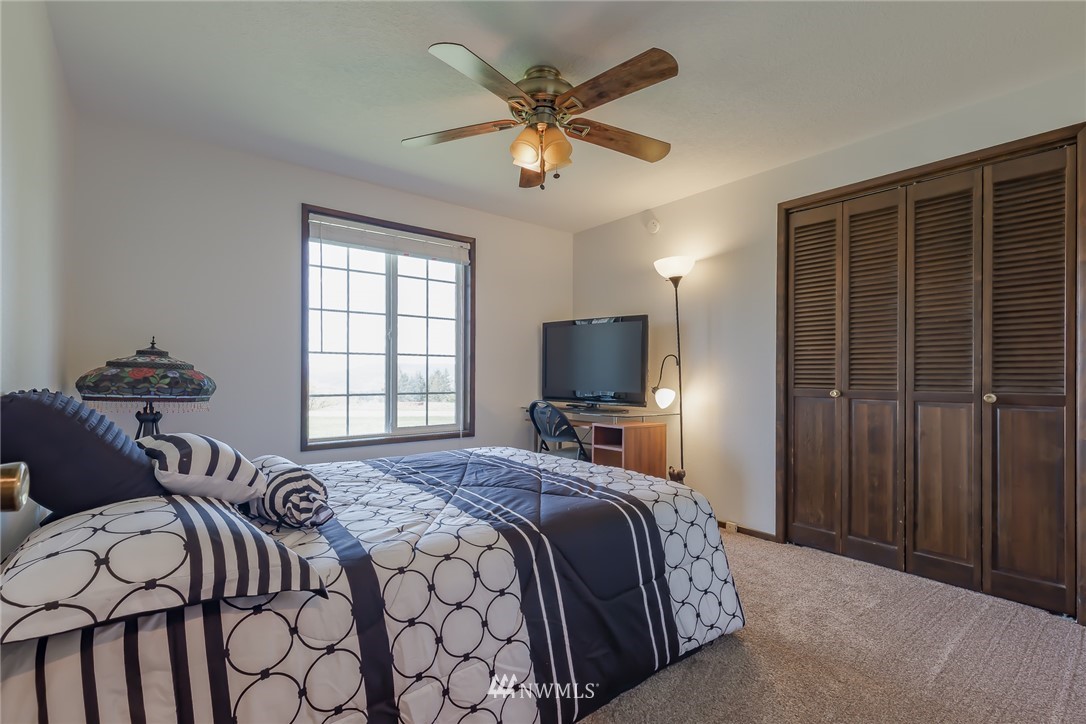 280 Si Town Road Castle Rock, WA 98611 - Photo 20 of 24 Gallery Image 20