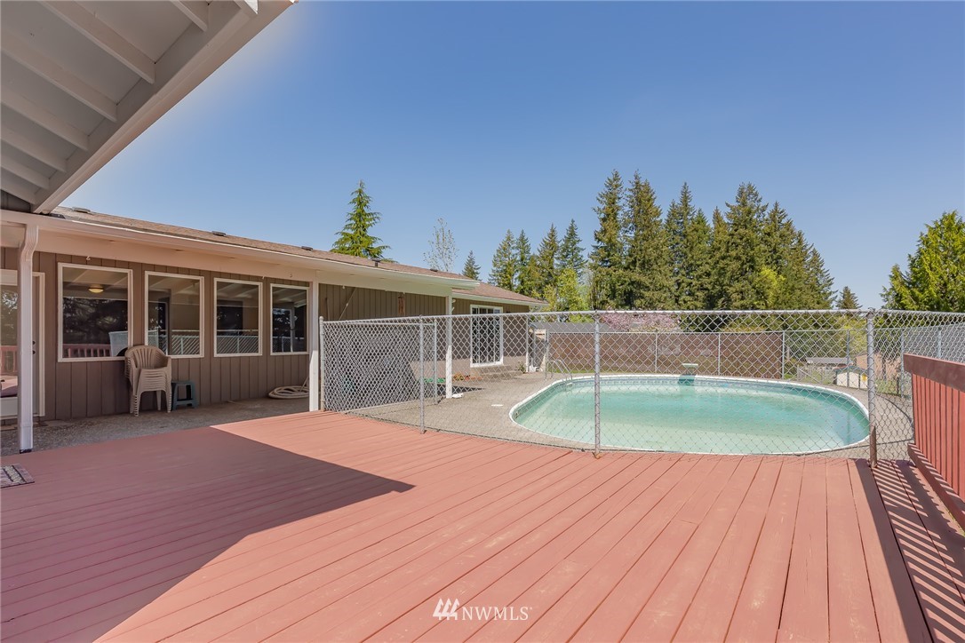 280 Si Town Road Castle Rock, WA 98611 - Photo 8 of 24 Gallery Image 8