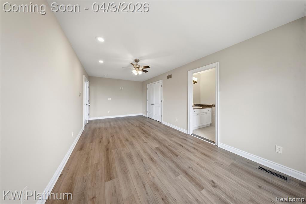 48877 Point Lakeview Street Chesterfield, MI 48047 - Photo 44 of 73
