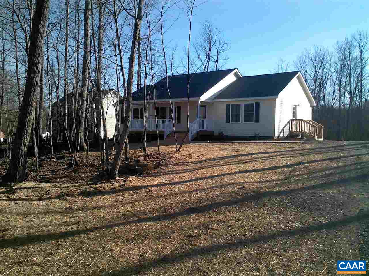 130 Jacoby Road Louisa, VA 23093 - Photo 2 of 12 a front view of a house with a yard