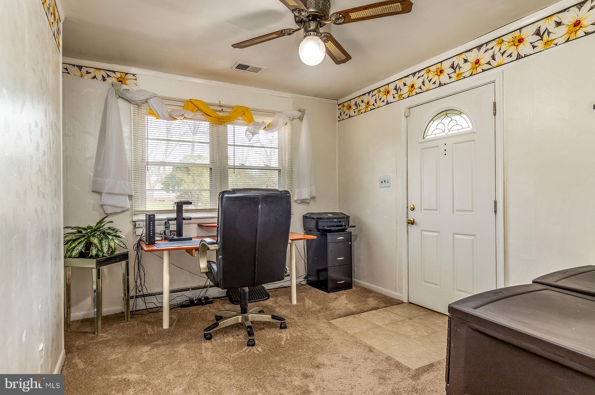 8415 Leland Road Manassas, VA 20111 - Photo 17 of 55 Office with own entryway