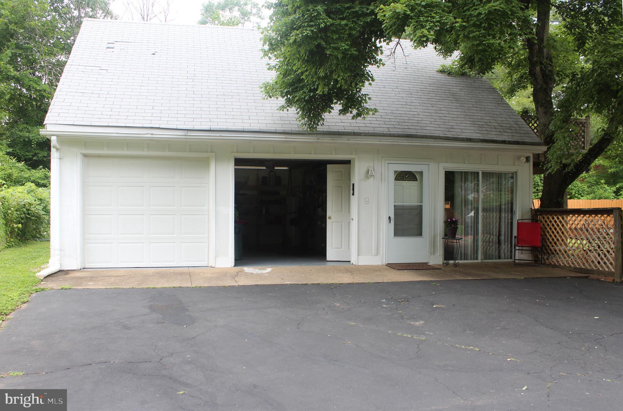 8415 Leland Road Manassas, VA 20111 - Photo 39 of 55 Detached 2 car garage with living space/office