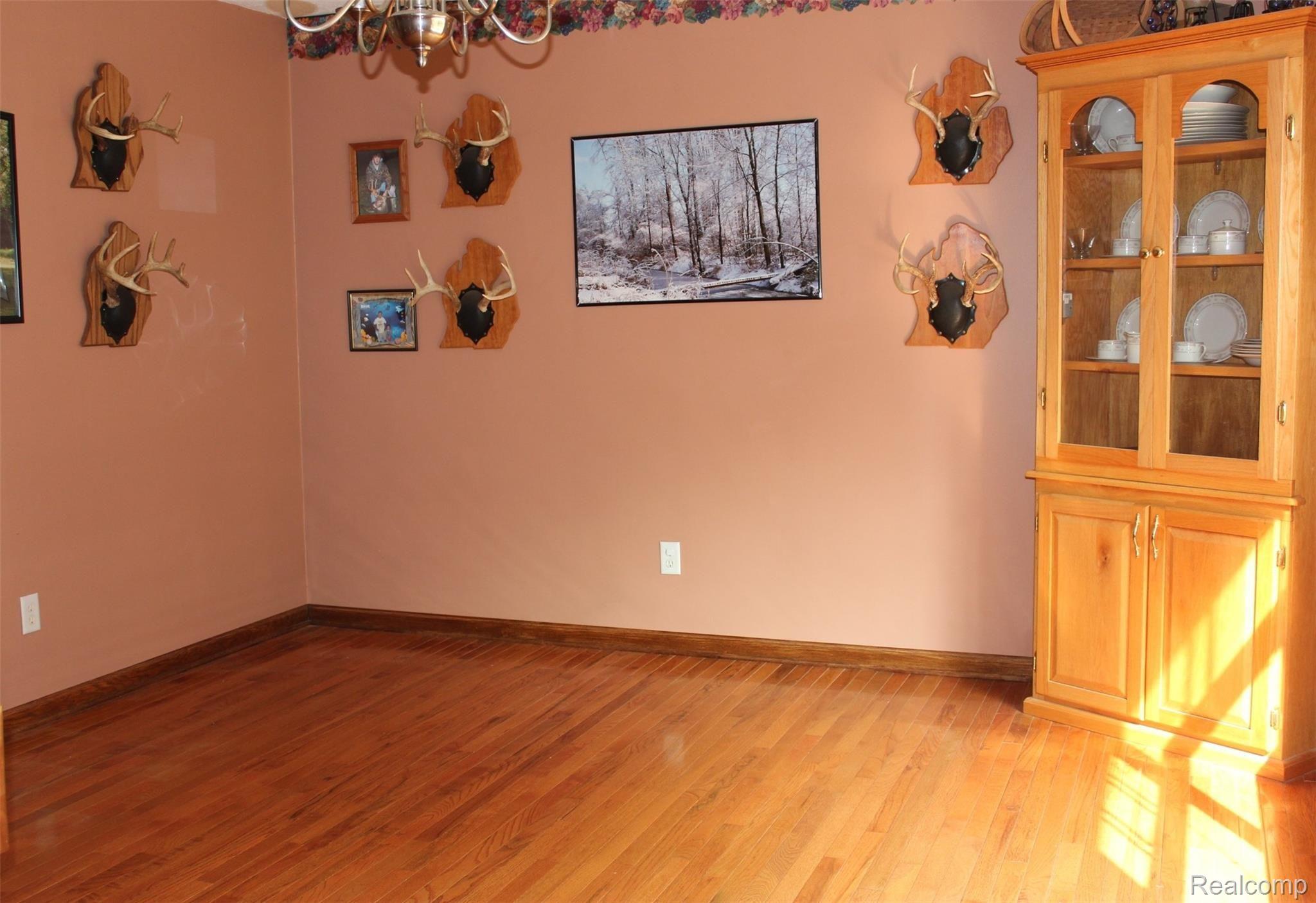 10144 West Allen Road Fowlerville, MI 48836 - Photo 9 of 36 dining room 1.JPG