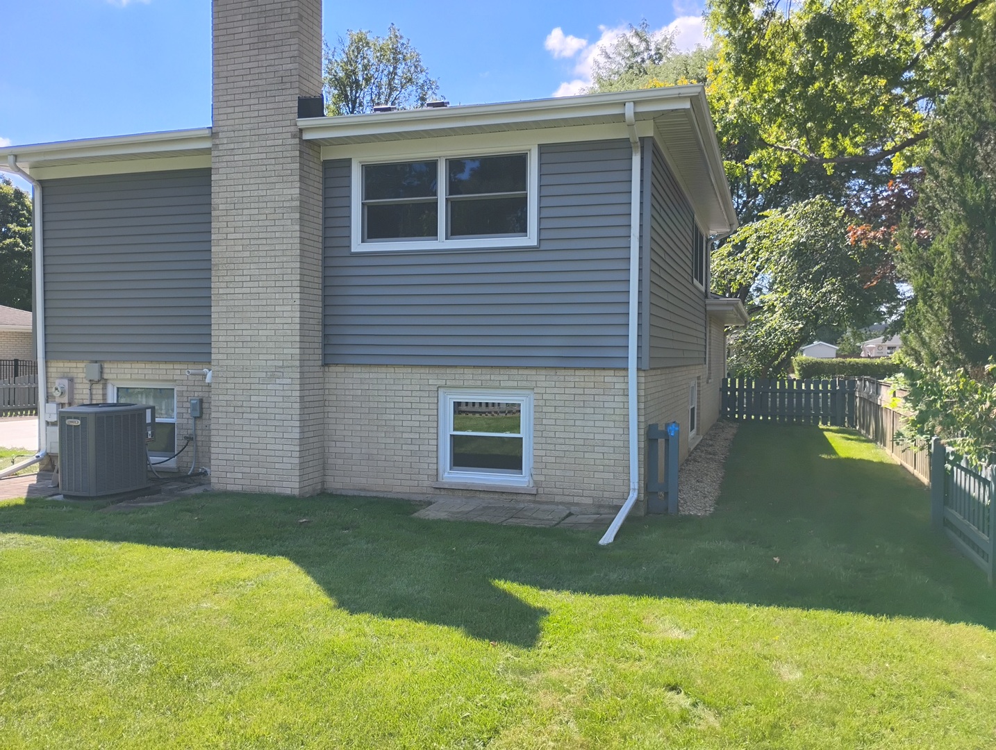 1224 West Sunset Road Mount Prospect, IL 60056 - Photo 28 of 33 Gallery Image 28