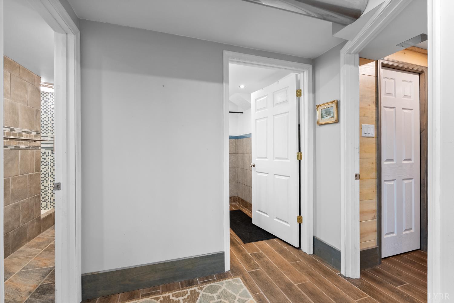 224 Sunset Drive Amherst, VA 24521 - Photo 22 of 34 a view of a bathroom with a shower