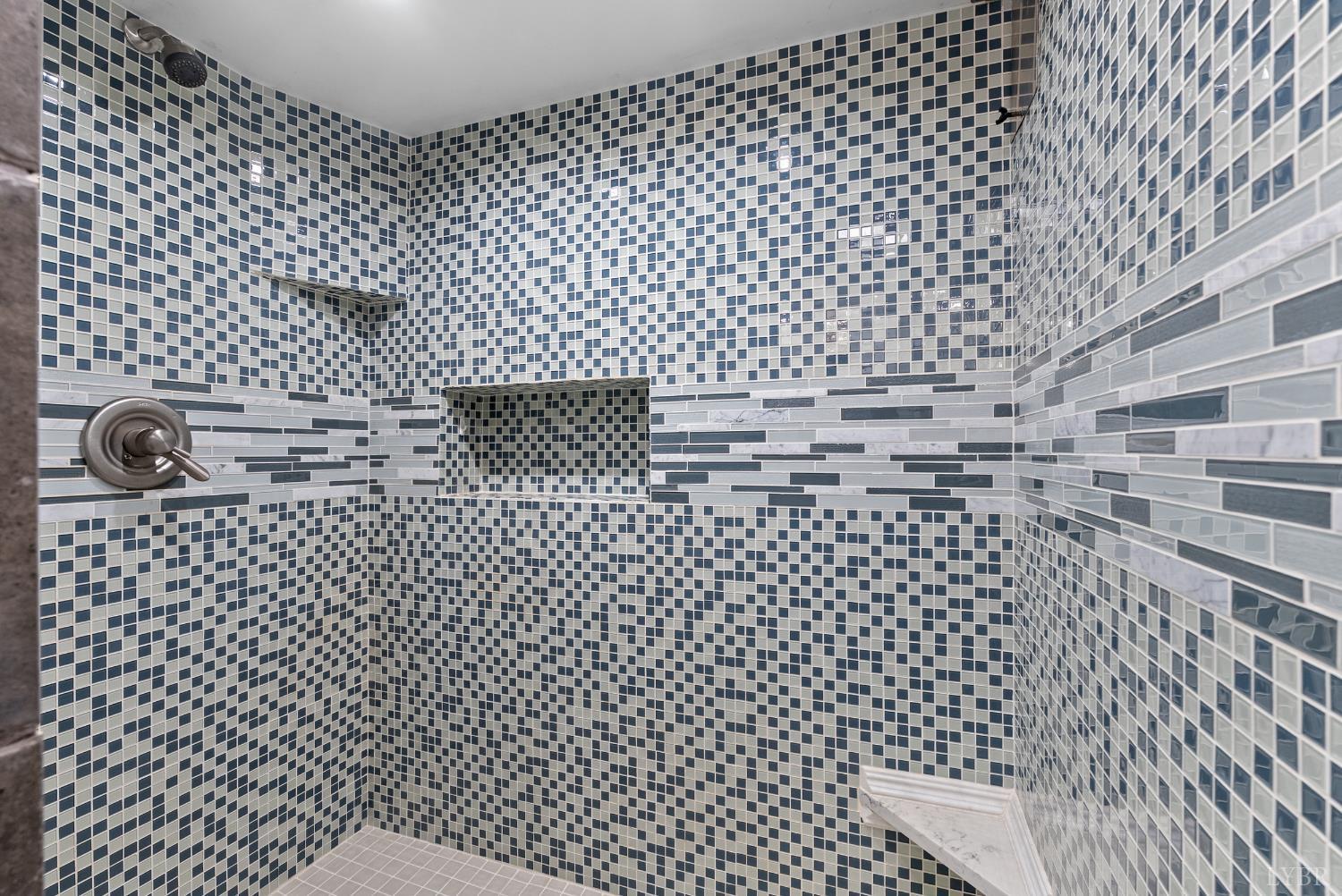 224 Sunset Drive Amherst, VA 24521 - Photo 27 of 34 a bathroom with a sink