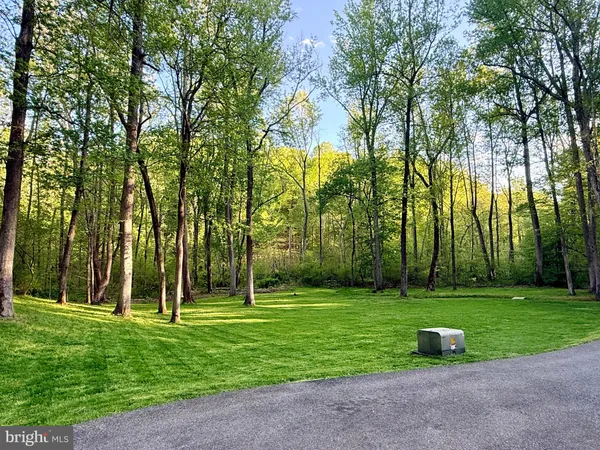 $425,000 | 2033 Boyds Trail, Owings, MD 20736