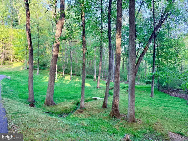 $425,000 | 2033 Boyds Trail, Owings, MD 20736