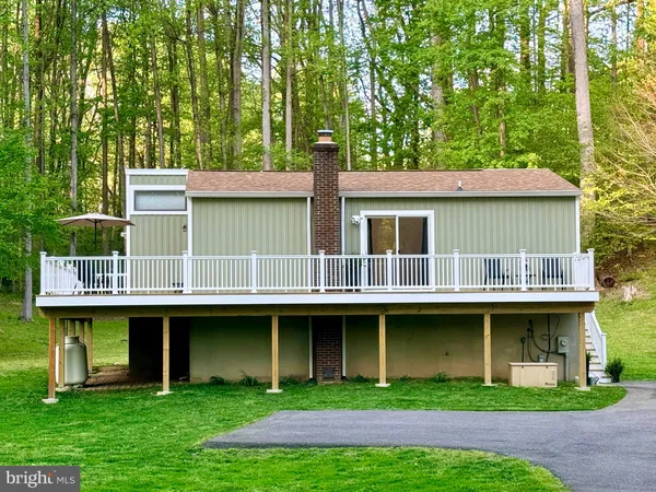$425,000 | 2033 Boyds Trail, Owings, MD 20736