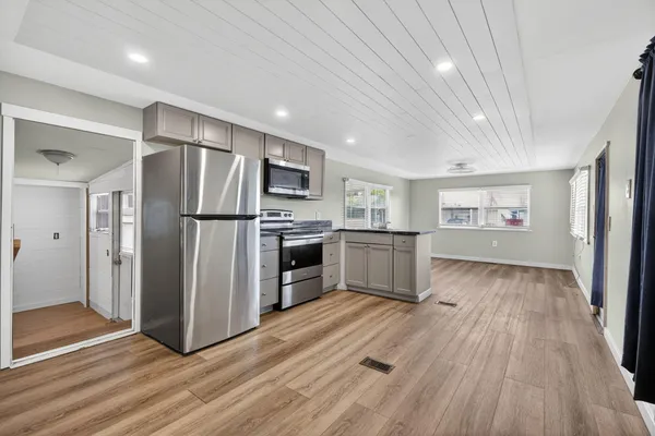 $88,000 | 10885 Southeast Federal Highway, Hobe Sound, FL 33455