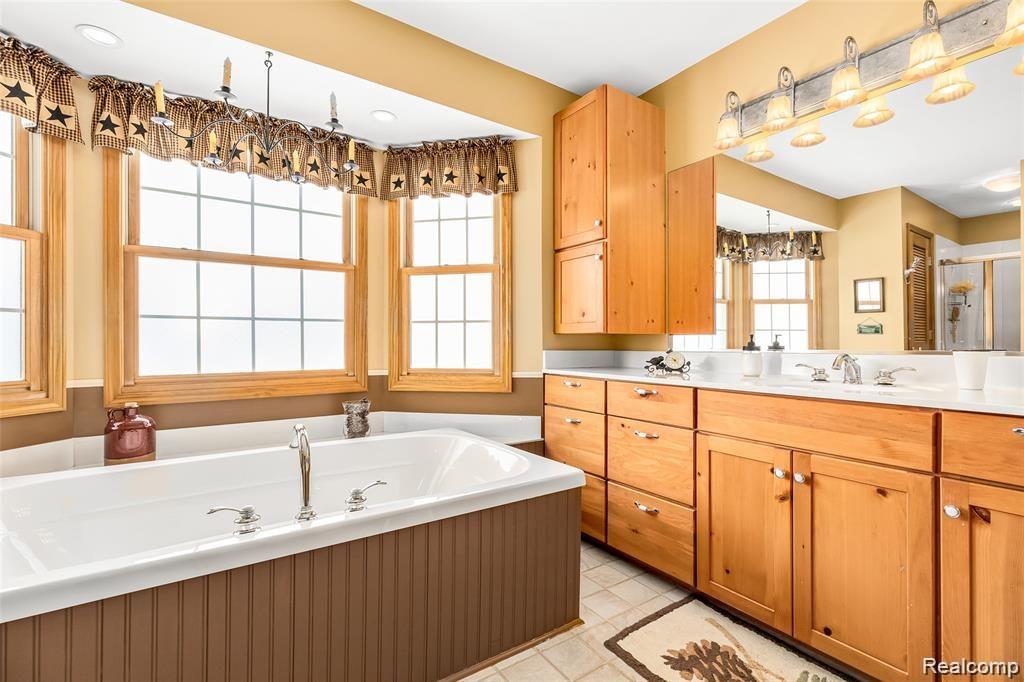 10099 Roberts Road Gregory, MI 48137 - Photo 22 of 59