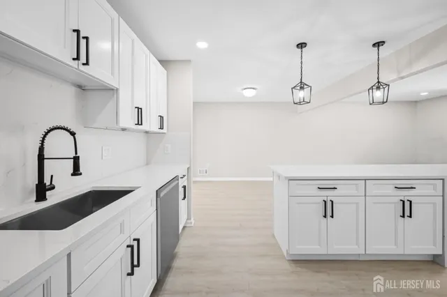 $999,900 | 821 Bunnell Street, Lanoka Harbor, NJ 08734