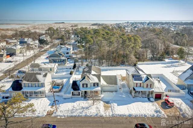 $999,900 | 821 Bunnell Street, Lanoka Harbor, NJ 08734