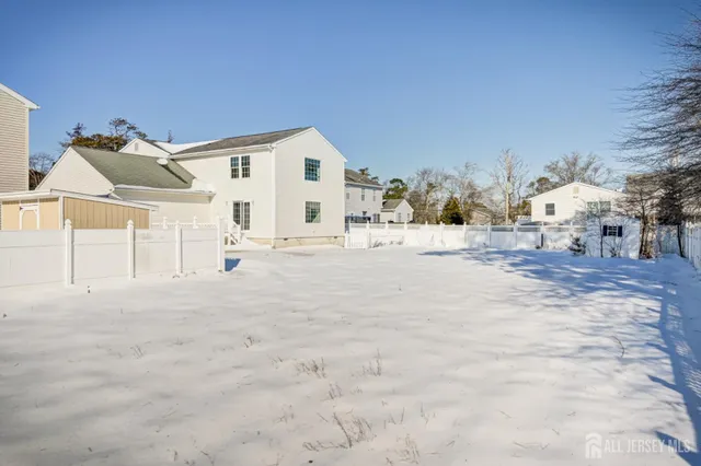 $999,900 | 821 Bunnell Street, Lanoka Harbor, NJ 08734