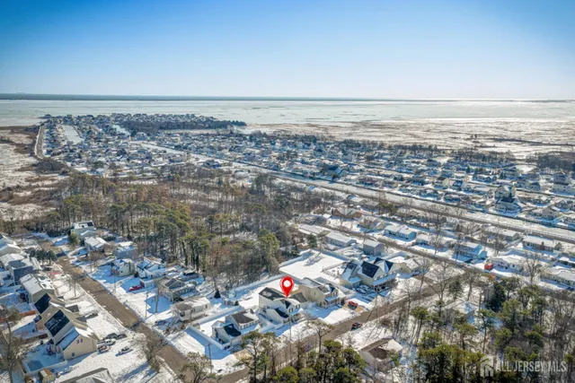 $999,900 | 821 Bunnell Street, Lanoka Harbor, NJ 08734