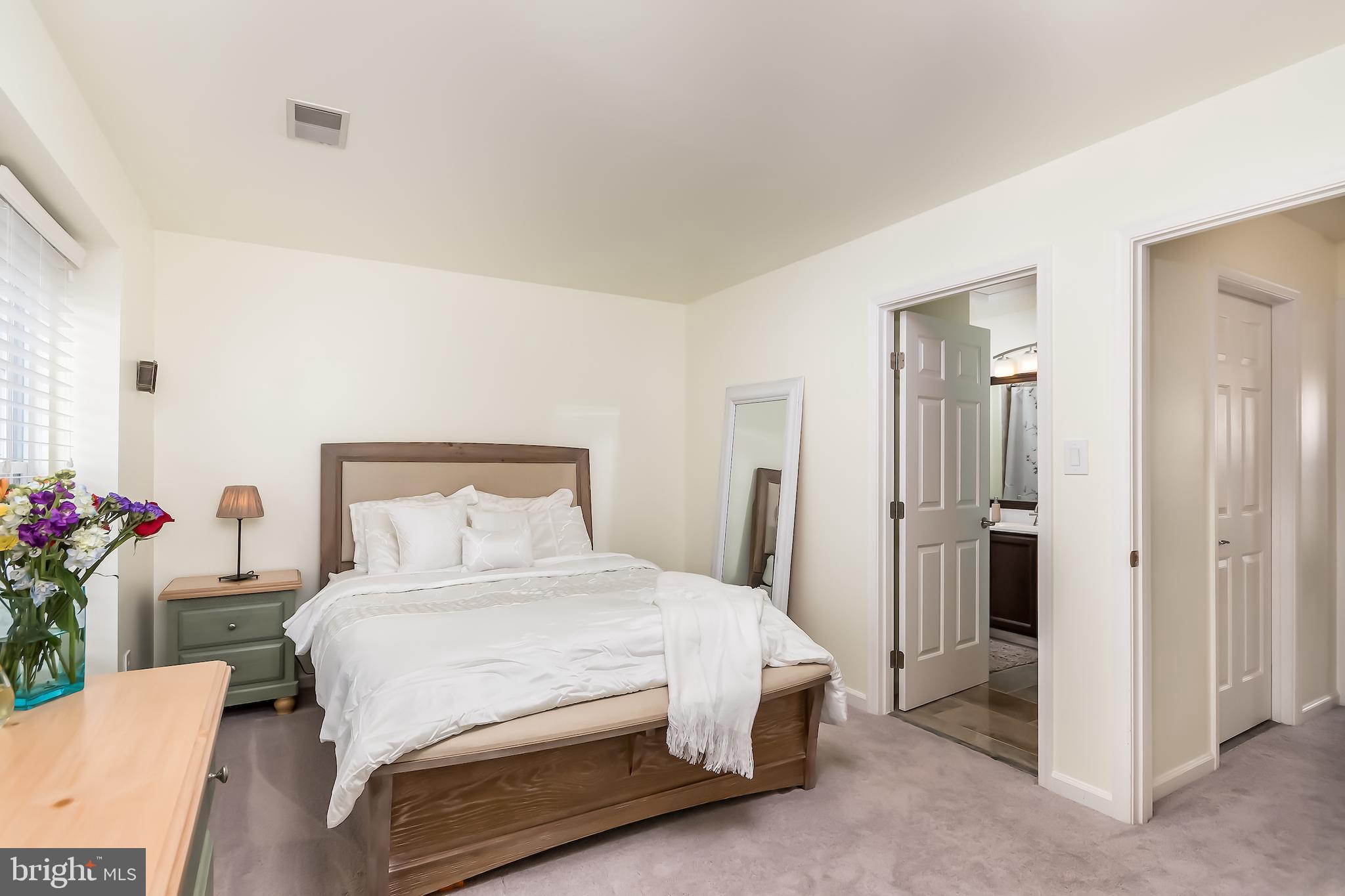 6401 Racetec Court Springfield, VA 22150 - Photo 14 of 29 Light-filled master suite