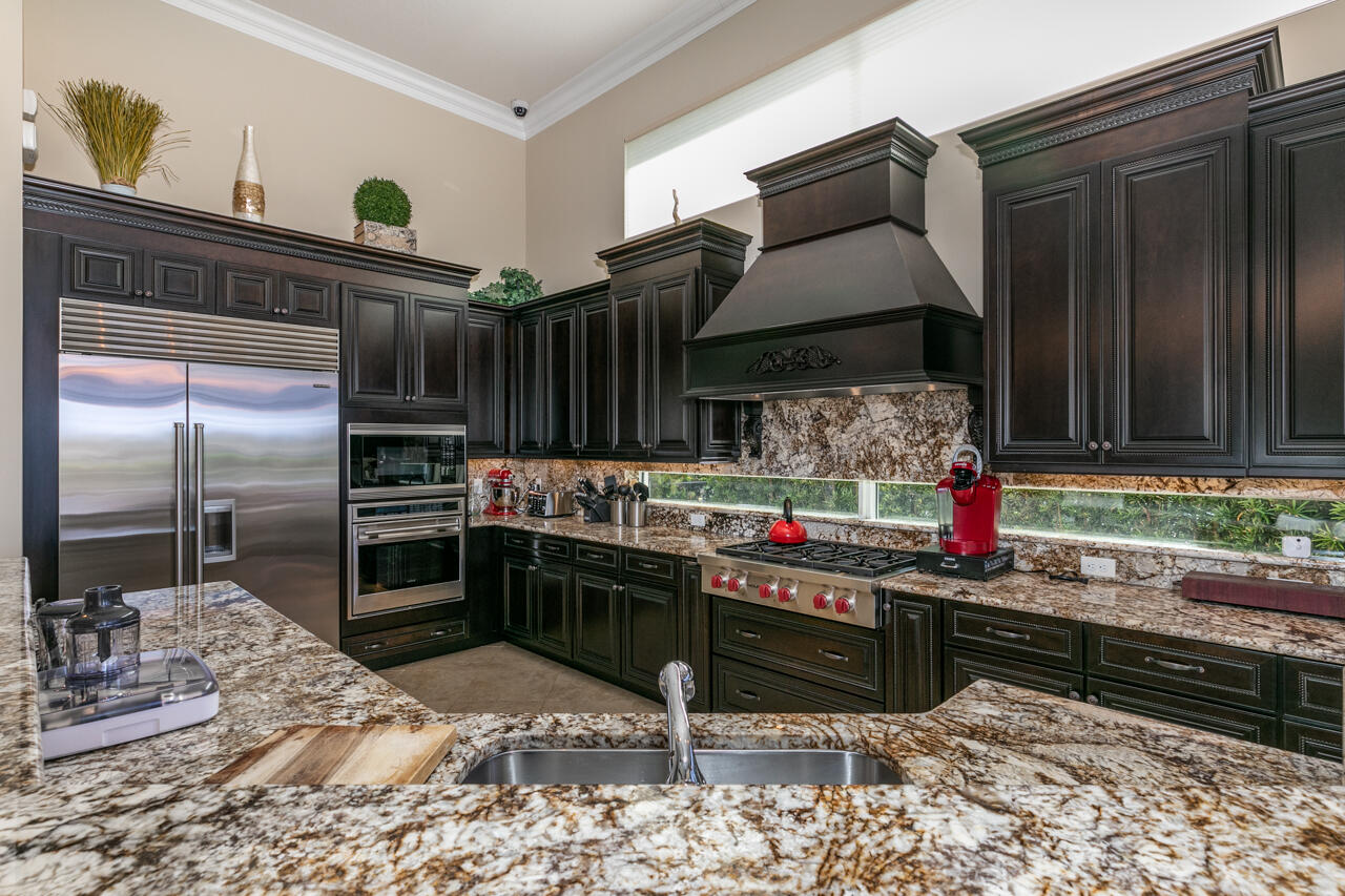 142 Carmela Court Jupiter, FL 33478 - Photo 32 of 109 untitled-32