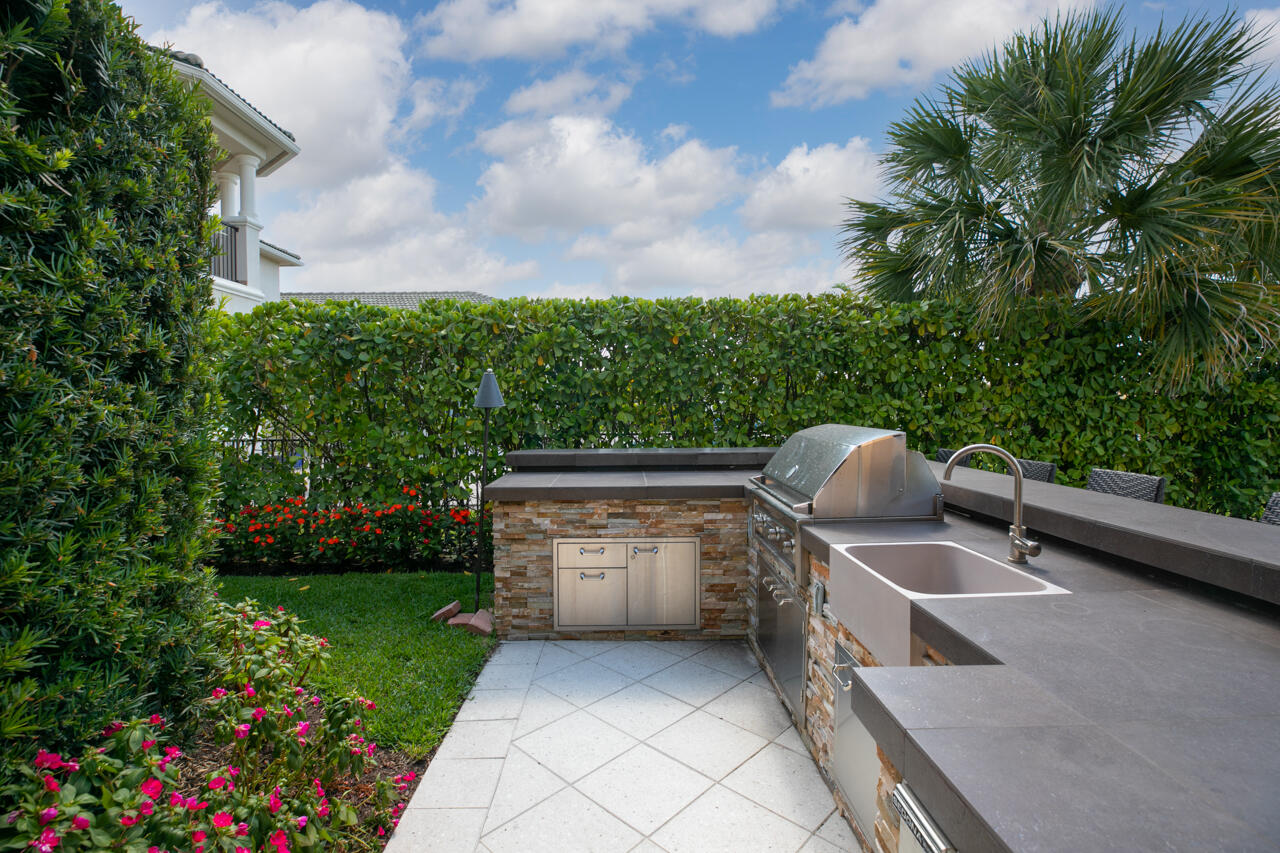 142 Carmela Court Jupiter, FL 33478 - Photo 57 of 109 untitled-57