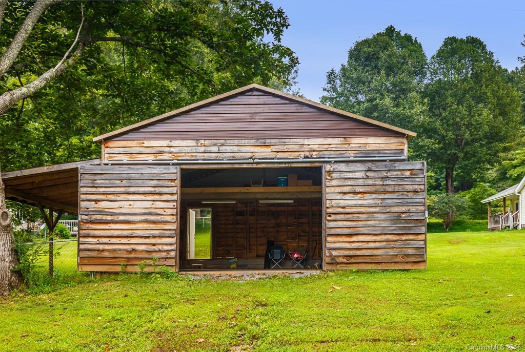 191 Reservoir Road Brevard, NC 28712 - Photo 18 of 20 Gallery Image 18