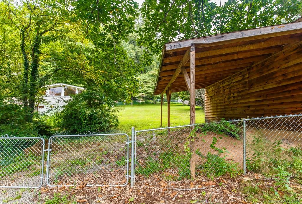 191 Reservoir Road Brevard, NC 28712 - Photo 19 of 20 Gallery Image 19