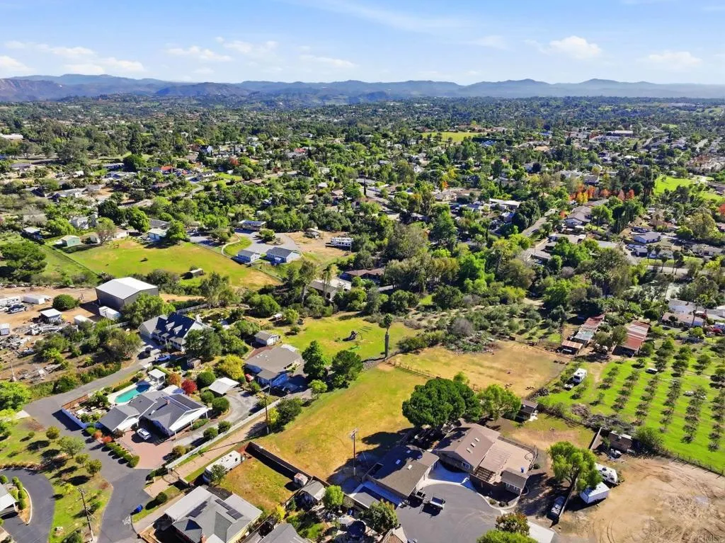 Sky Vista Fallbrook, CA 92028 - Photo 20 of 27 an aerial view of residential houses with outdoor space