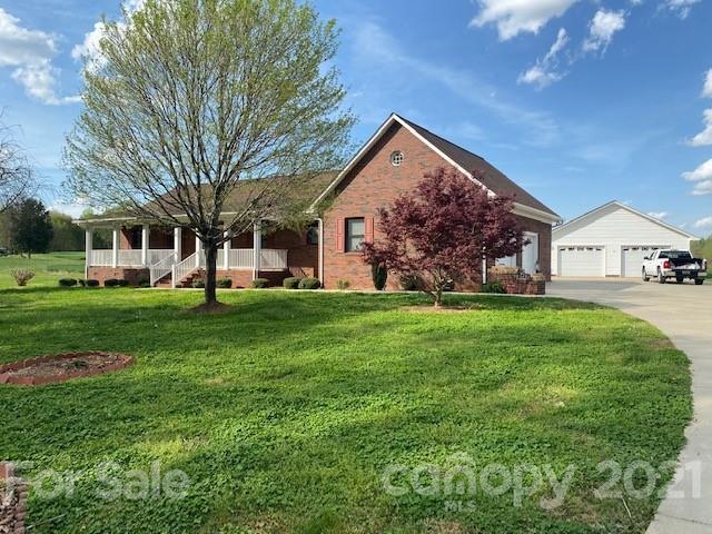 1471 Smith Farm Road Lincolnton, NC 28092 - Photo 1 of 47 Gallery Image 1