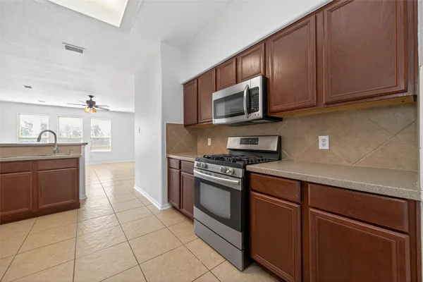 $295,000 | 29426 Winton Wood Way, Spring, TX 77386