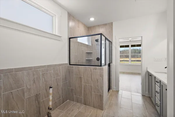 $338,900 | 514 Bolivar Drive, Nesbit, MS 38651